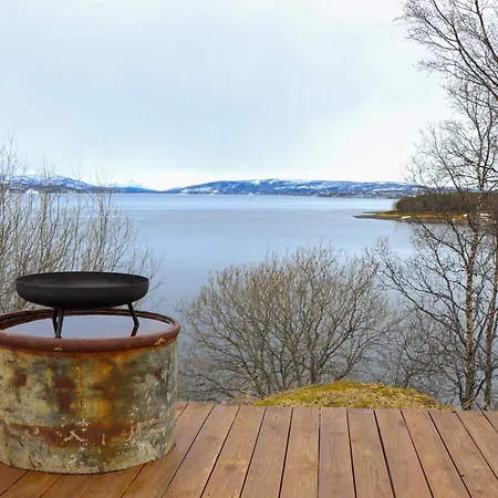 Senja - Charming By The Sea With Terrace And Fantastic View