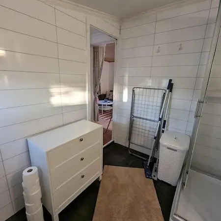 Senja - Charming By The Sea With Terrace And Fantastic View Финнснес