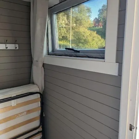 Дом отдыха Senja - Charming By The Sea With Terrace And Fantastic View