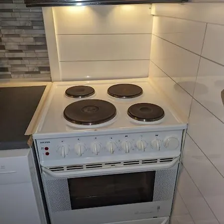 Senja - Charming By The Sea With Terrace And Fantastic View Финнснес