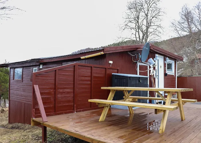 Vakantiehuis Senja - Charming By The Sea With Terrace And Fantastic View