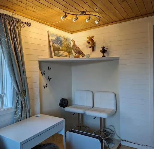 Senja - Charming By The Sea With Terrace And Fantastic View