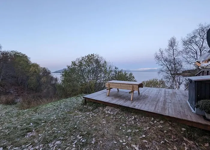 Senja - Charming By The Sea With Terrace And Fantastic View
